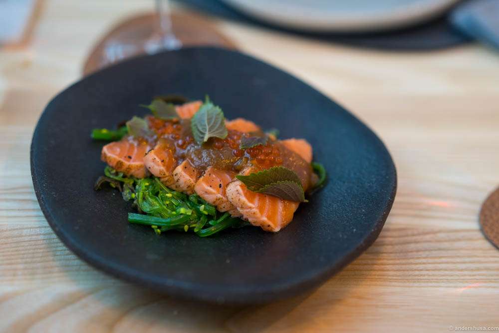 Salmon tataki