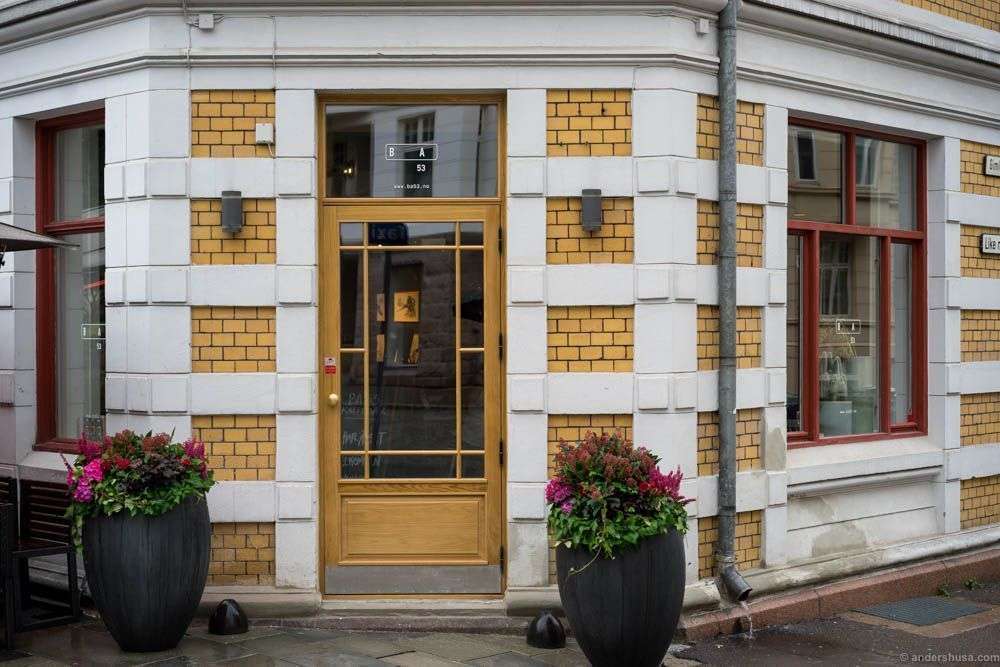 The BA53 coffeeshop has its own corner entrance