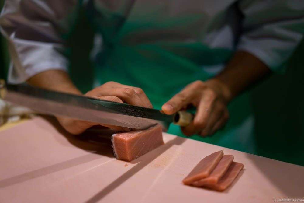 Roger cuts the fish with a proper Japanese sushi knife. The size of the slices surprised me