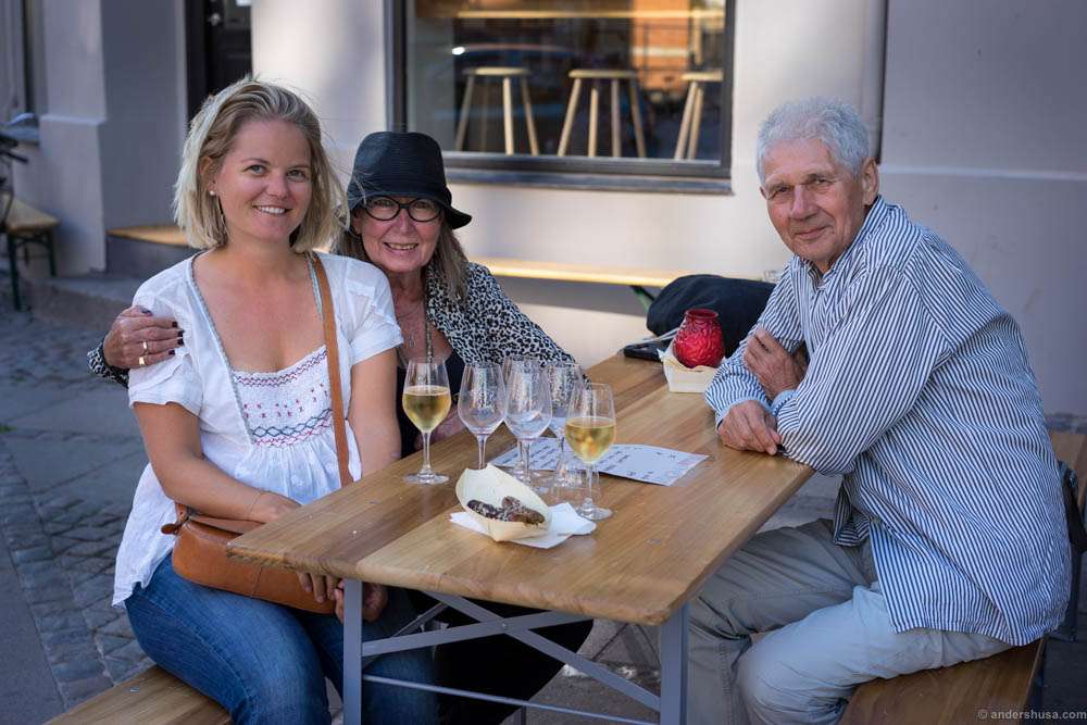 Linn with our new Danish friends: Ulla and her husband