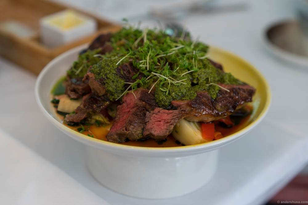 Angus entrecôte and pesto
