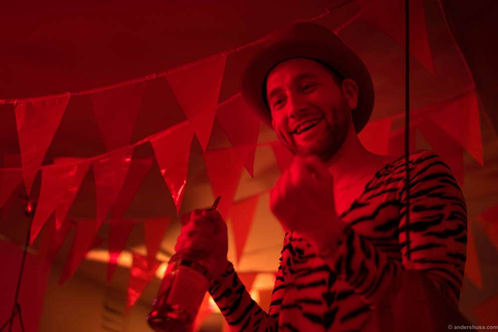 A cirkus of a party at the 5 year anniversary of Svartengrens