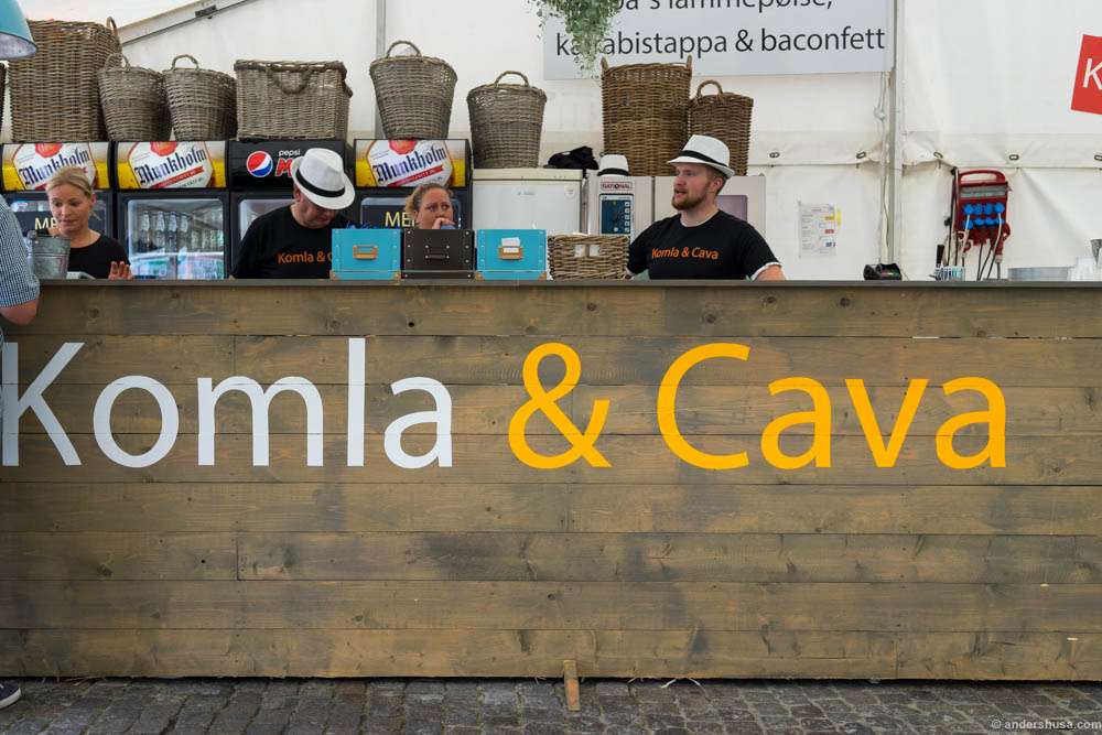 Komla & Cava