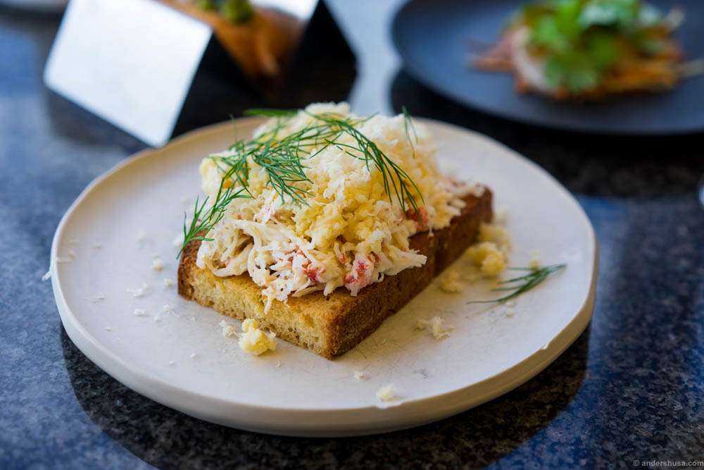 Snowcrab, brioche & Swedish "Prästost"