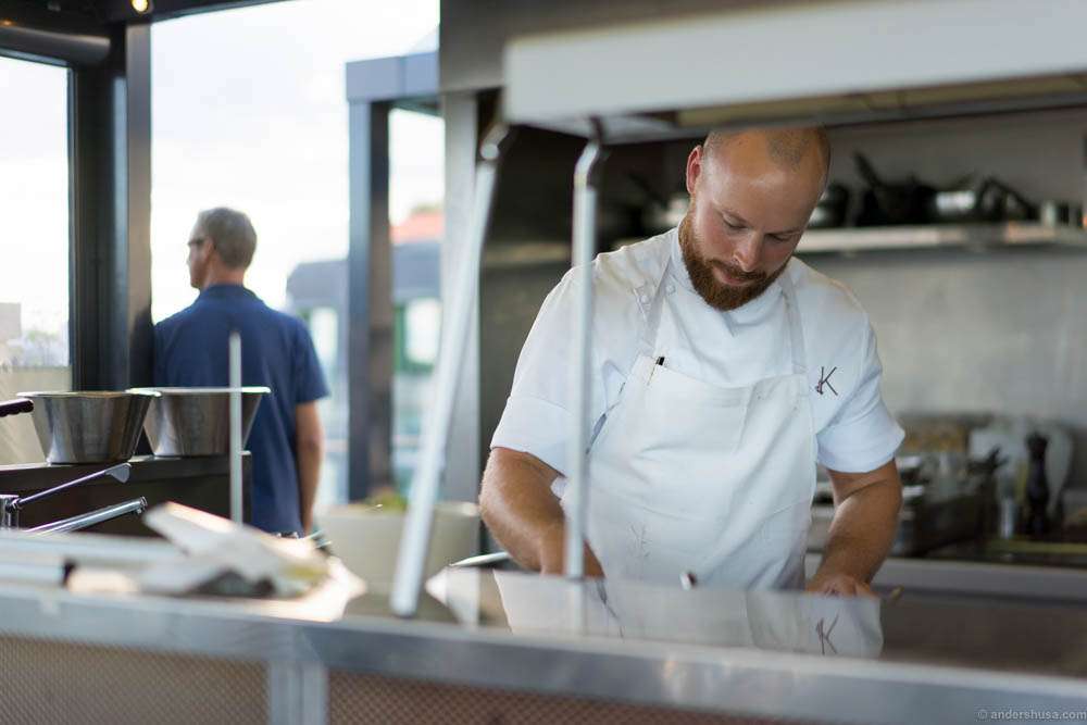 Head chef of the food bar Tobias Persson