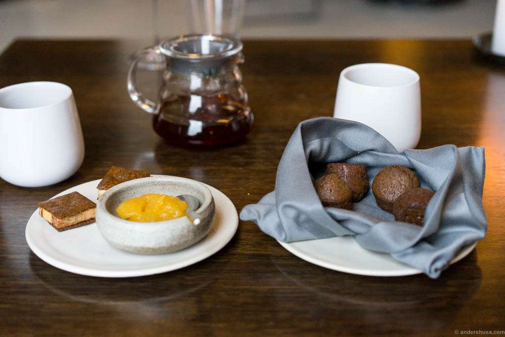 Petit fours. Sandwich with fudge, apple compote, and chocolate cakes from Bolivia.