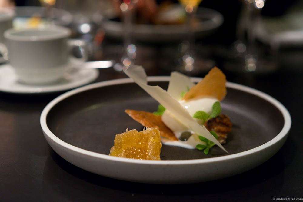 Honey and milk ice cream dessert