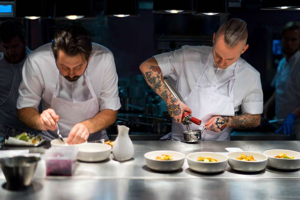 The two head chefs side by side