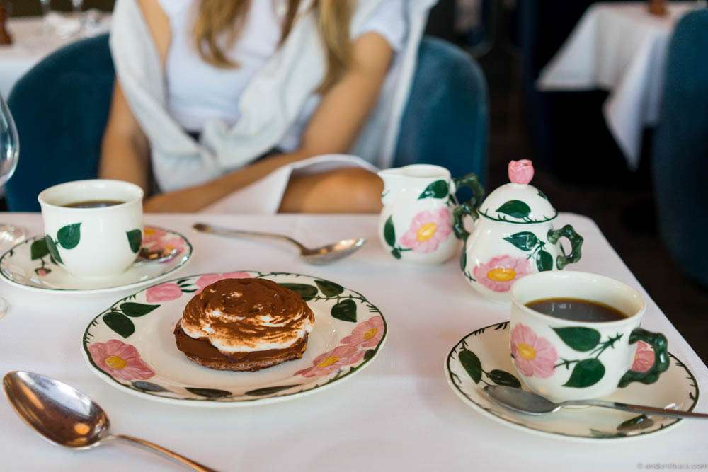 Dolci & coffee at grandma's