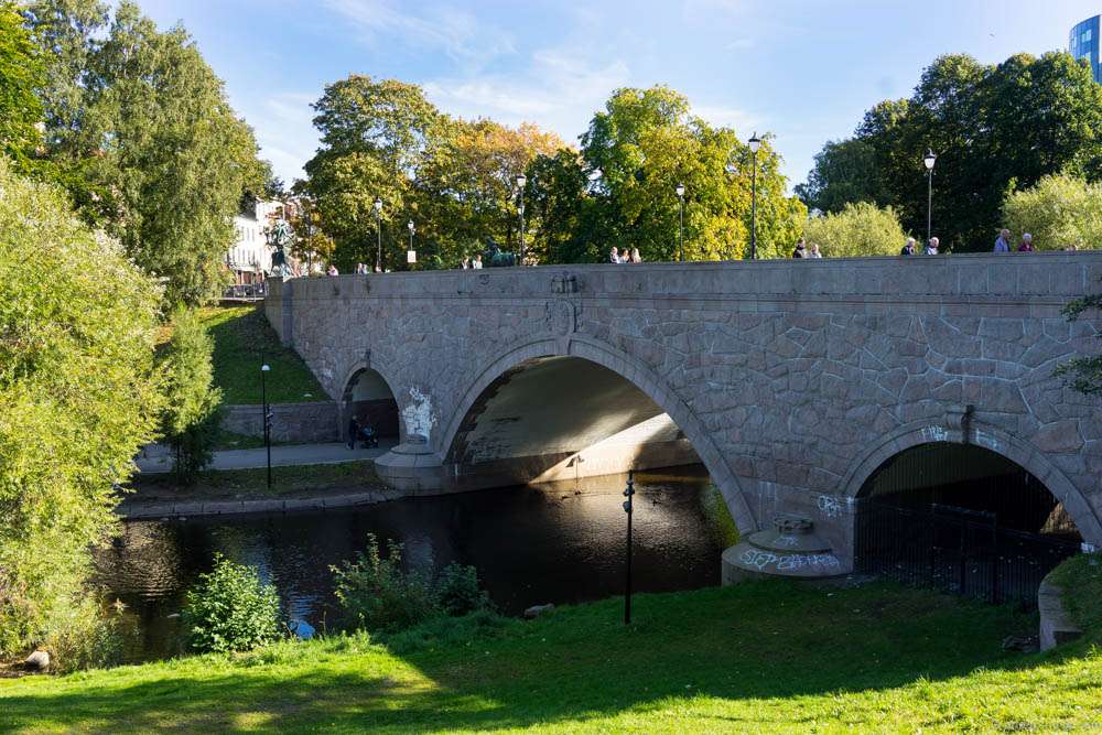 The fairy tale bridge – "Eventyrbura"