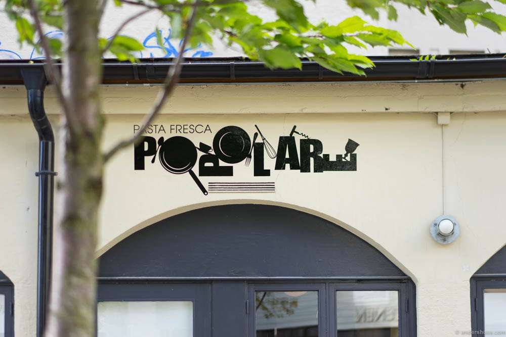 Next door there will be a shop selling fresh pasta