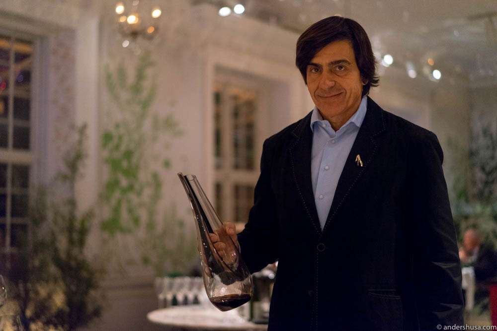 Mielcke & Hurtigkarl, here represented by their excellent sommelier Jose Santos, is a hot candidate for one star