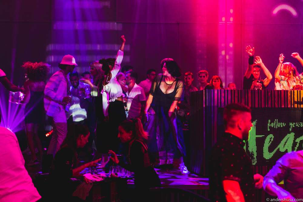 Then the audience took over the show ...