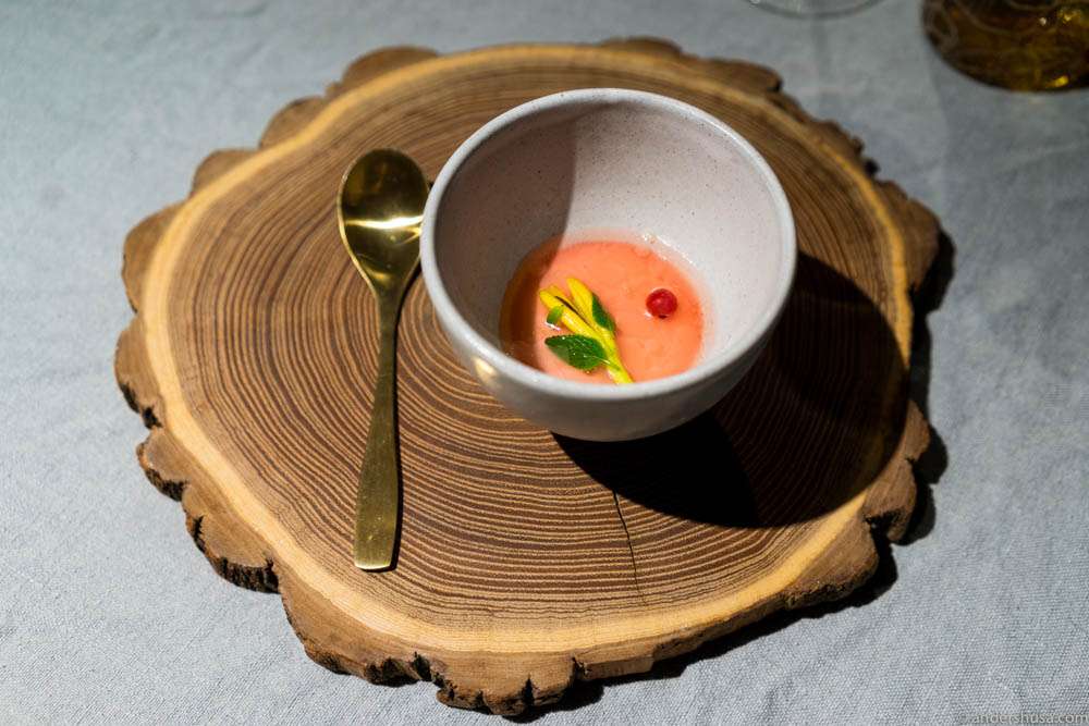 Goat milk yogurt, red currant & lily blossom