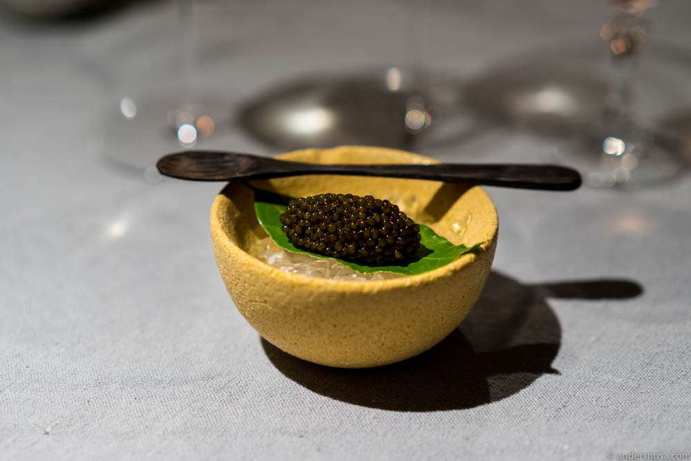 12 grams of sturgeon caviar on the side