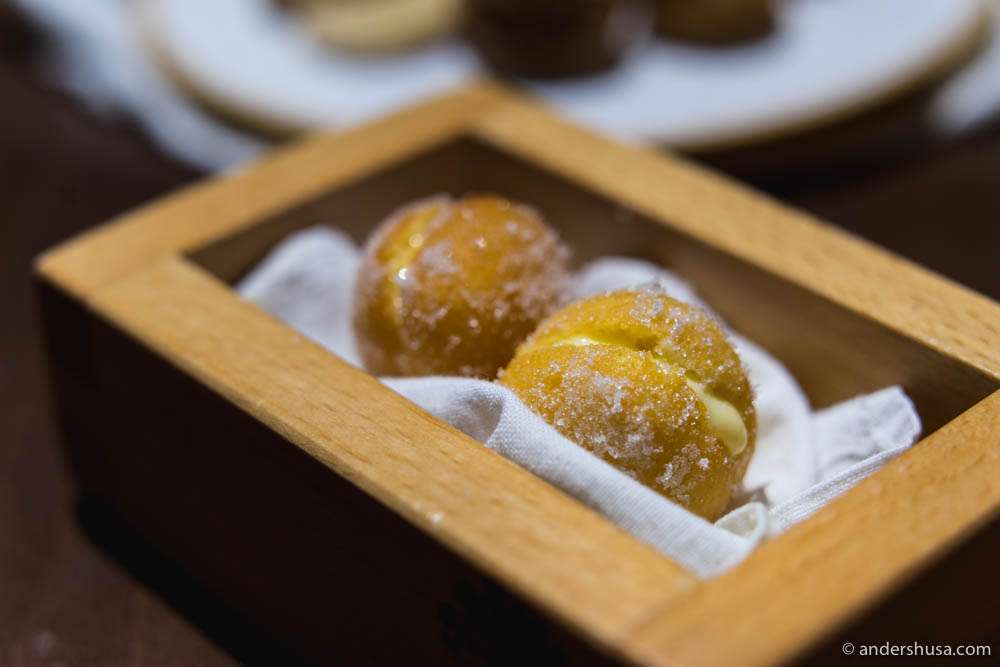 Cream-filled pastries!