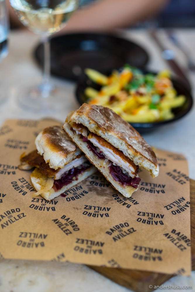 This sandwich had flavors that reminded me of Christmas