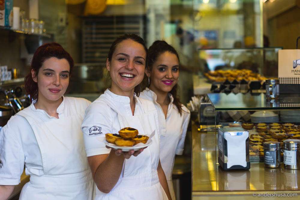These smiling and sweets-loving girls (they munched the cakes themselves) welcomed us inside