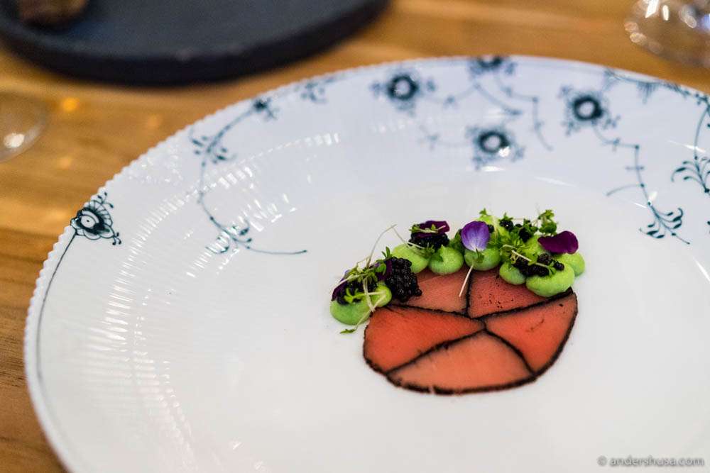 Marbled tuna, avocado & Privilege Caviar
