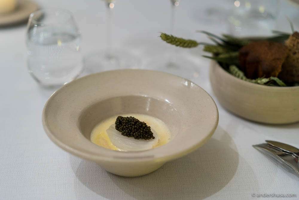 Baked onion with caviar & a sauce of elderflower