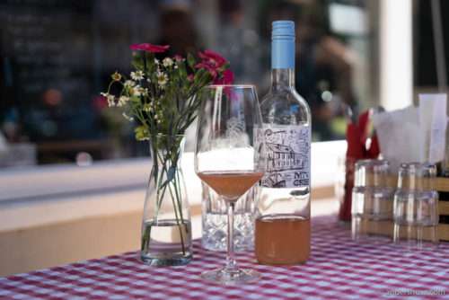 http://Zuehlke%20Wine%20Bar%20in%20Hamburg