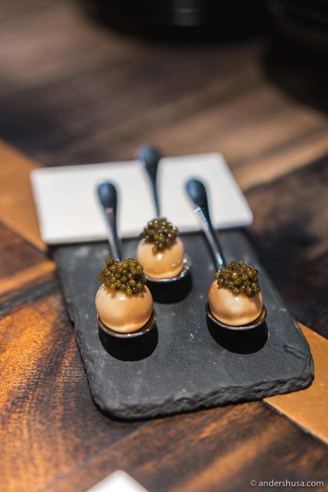 Smoked quail egg & caviar