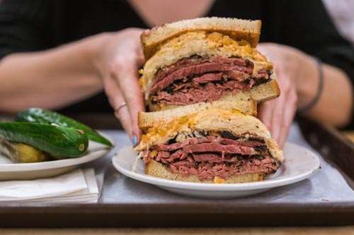 http://Katz's%20Delicatessen
