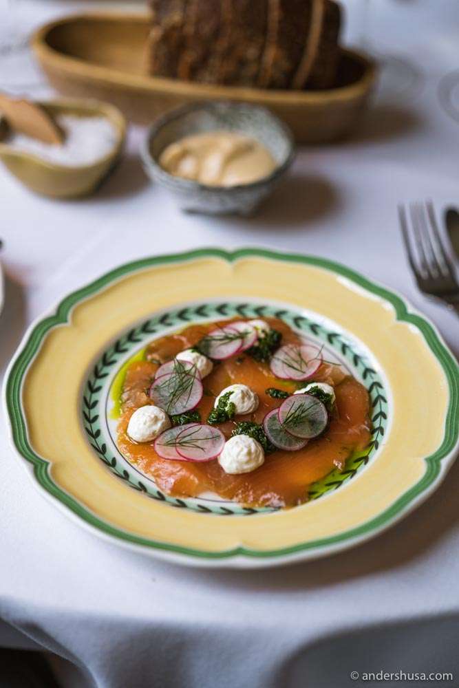Smoked pilot whale meat slices on a plate