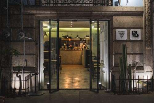 http://Almanegra%20Cafe