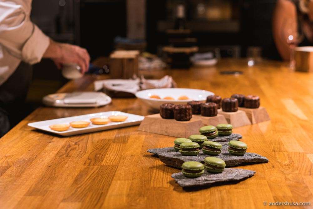 Petits fours coming up!