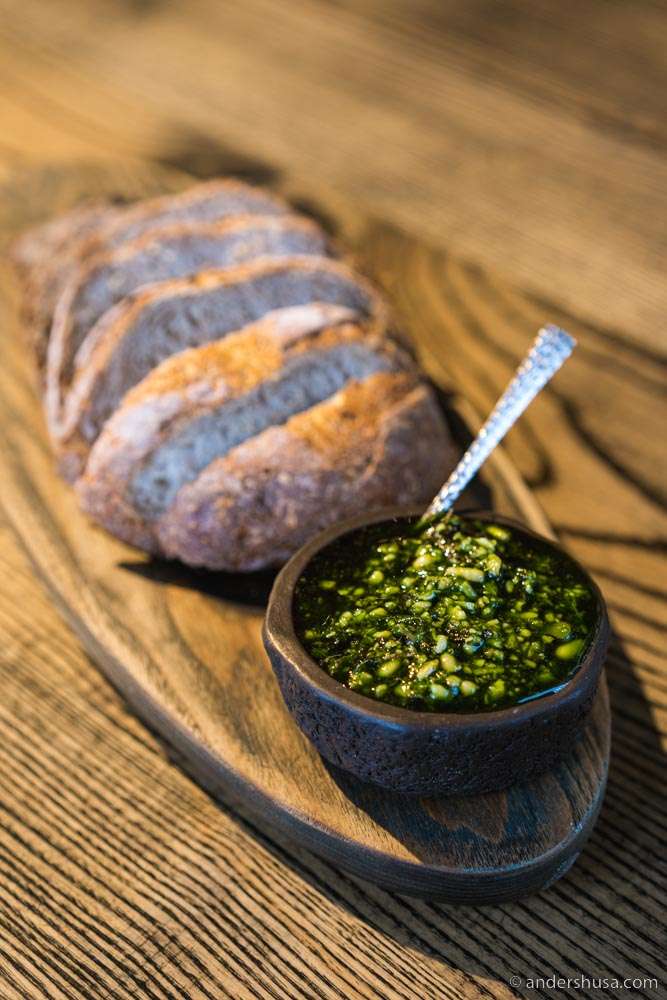 Bread & pesto.