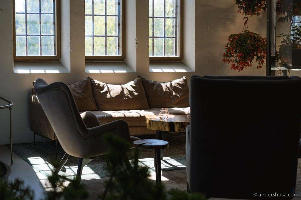 The lounge of Max Cekot Kitchen where you can start and end your night.