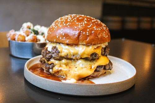 http://Burger%20&%20Beyond