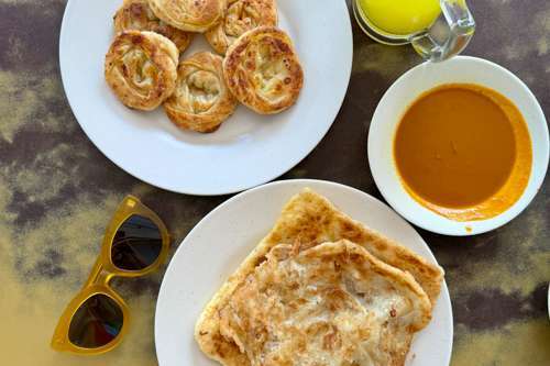 http://Mr%20&%20Mrs%20Mohgan%20Super%20Crispy%20Roti%20Prata