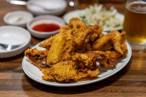 http://Eongteoli%20Fried%20Chicken