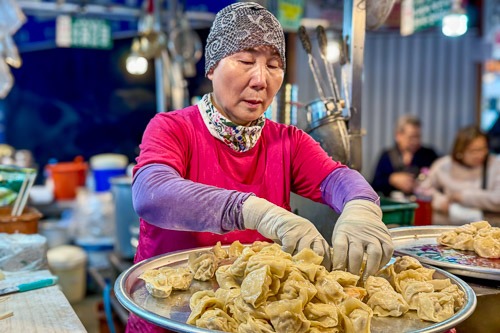http://Gwangjang%20Market